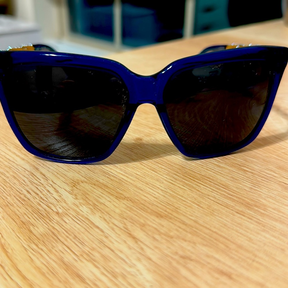 Judith Leiber Sunglasses